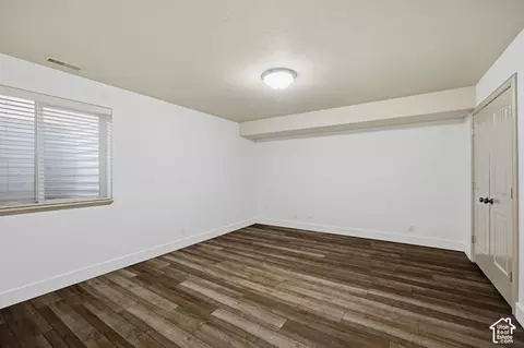 Bedroom - 684 E Apple Dr, Logan, UT 84321 photo 3 of 5