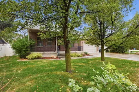 Exterior - 684 E Apple Dr, Logan, UT 84321 photo 5 of 5