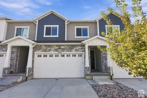 1721 W Newcastle Ln S, Saratoga Springs, UT 84045