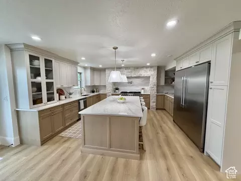Kitchen - 2355 E Woodthrush, Sandy, UT 84093 photo 1 of 4