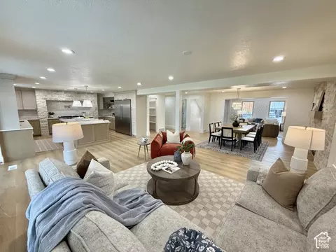 Living - 2355 E Woodthrush, Sandy, UT 84093 photo 2 of 4