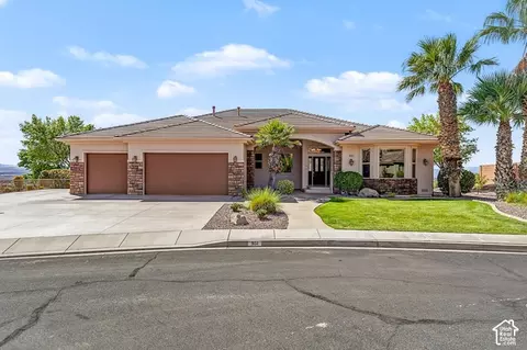 951 N Daybreak Dr, Washington, UT 84780