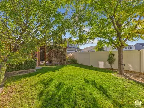 Exterior - 63 N Lecheminant Dr E, Vineyard, UT 84059 photo 7 of 8