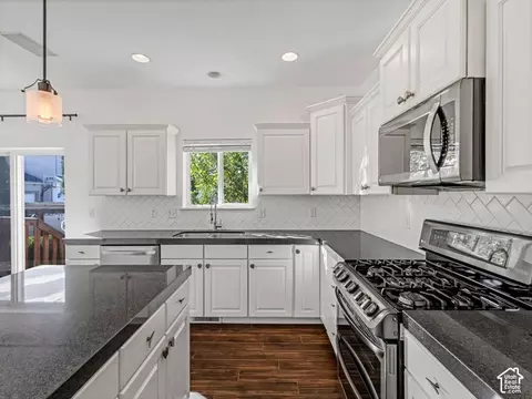 Kitchen - 63 N Lecheminant Dr E, Vineyard, UT 84059 photo 2 of 2