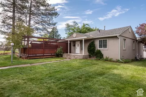 3806 S Birch Res Res E, Salt Lake City, UT 84109