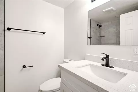 Bath - 2267 N 75 W, Sunset, UT 84015 photo 2 of 2