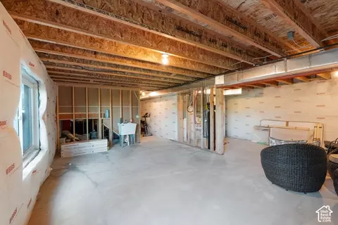 Other - 1308 E Daffodil Ct #150, Layton, UT 84040 photo 6 of 11
