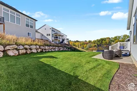 Exterior - 1308 E Daffodil Ct #150, Layton, UT 84040 photo 10 of 10