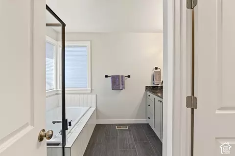 Bath - 1308 E Daffodil Ct #150, Layton, UT 84040 photo 1 of 7