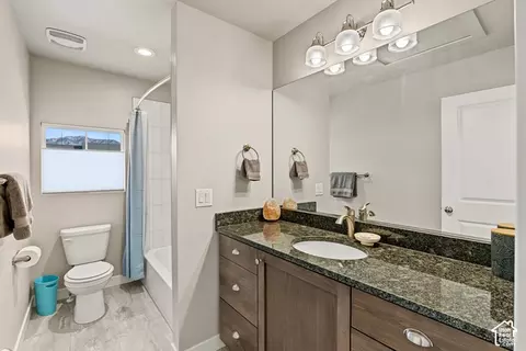Bath - 1308 E Daffodil Ct #150, Layton, UT 84040 photo 6 of 7
