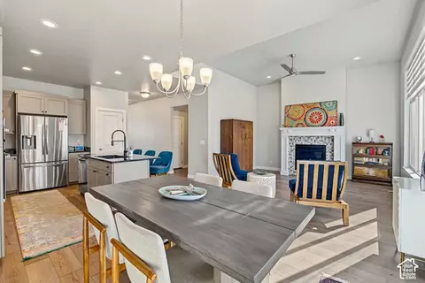 Dining - 1308 E Daffodil Ct #150, Layton, UT 84040 photo 2 of 3