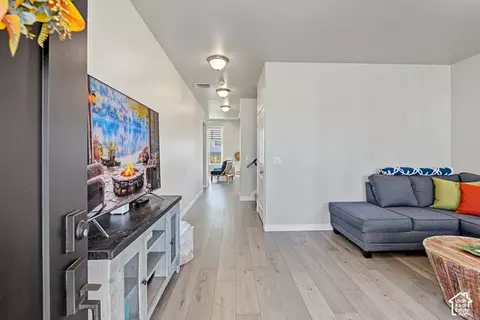 Entry Way - 1308 E Daffodil Ct #150, Layton, UT 84040 photo 2 of 5