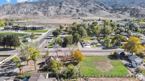 View/Area - 184 E 100 S, Monroe, UT 84754 photo 7 of 11