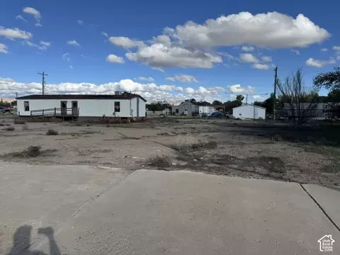155 S Broadway St, Green River, UT 84525