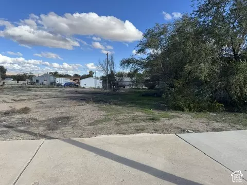 165 S Broadway St, Green River, UT 84525