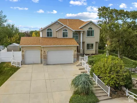 1272 S S Via La Costa Way, Kaysville, UT 84037