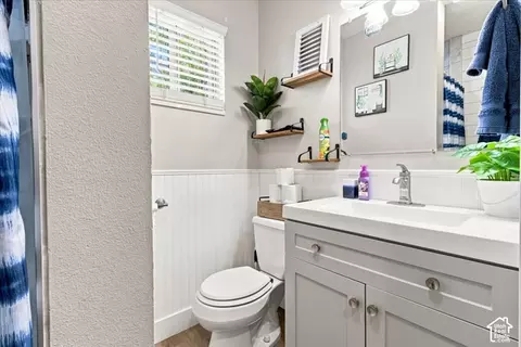 Bath - 50 N 600 E, Ephraim, UT 84627 photo 1 of 4