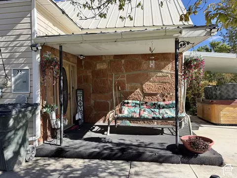 Exterior - 75 S 200 W, Ferron, UT 84523 photo 4 of 17