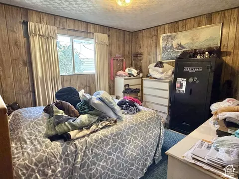 Bedroom - 75 S 200 W, Ferron, UT 84523 photo 1 of 3
