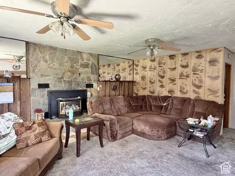 Living - 75 S 200 W, Ferron, UT 84523 photo 4 of 5