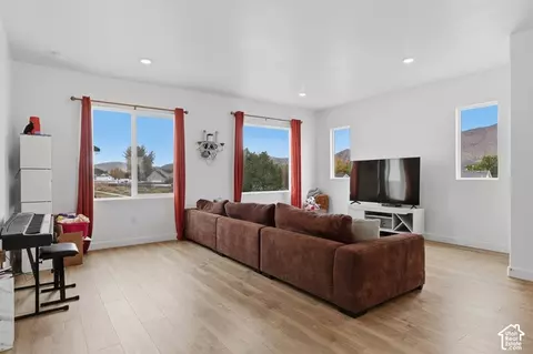 Living - 1926 Ember Ln #433, Eagle Mountain, UT 84005 photo 2 of 2
