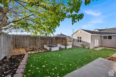 Exterior - 218 E Vine S, Tooele, UT 84074 photo 4 of 6