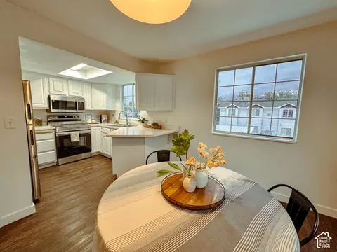 Dining - 455 N Orem Blvd #455/G, Orem, UT 84057 photo 2 of 3