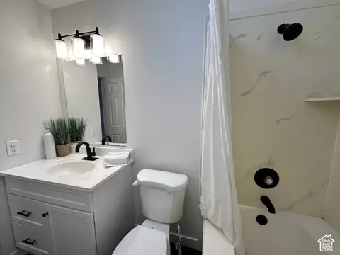 Bath - 455 N Orem Blvd #455/G, Orem, UT 84057 photo 2 of 3