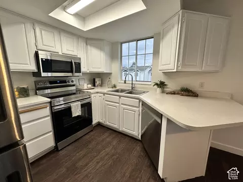 Kitchen - 455 N Orem Blvd #455/G, Orem, UT 84057 photo 3 of 3