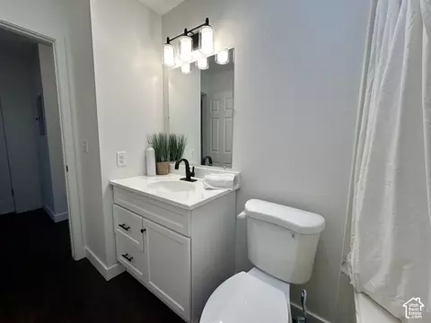 Bath - 455 N Orem Blvd #455/G, Orem, UT 84057 photo 3 of 3