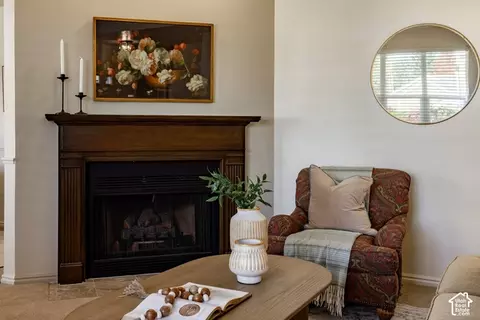 Living - 6425 S Tanner Ln E, Murray, UT 84121 photo 1 of 2
