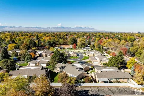 View/Area - 6425 S Tanner Ln E, Murray, UT 84121 photo 5 of 8