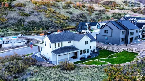 View/Area - 3726 S Mapleton Estates Dr, Mapleton, UT 84664 photo 3 of 4