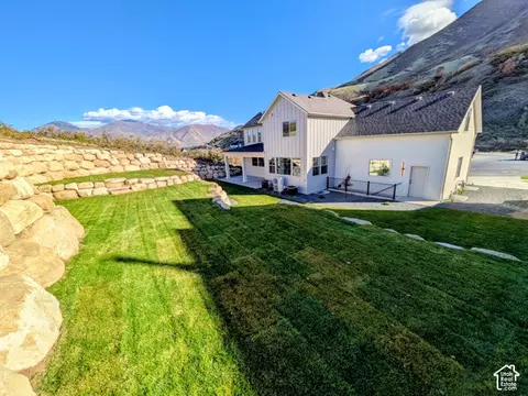 Exterior - 3726 S Mapleton Estates Dr, Mapleton, UT 84664 photo 4 of 6
