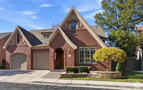 8098 S Cottage Pines Cv E, Salt Lake City, UT 84121