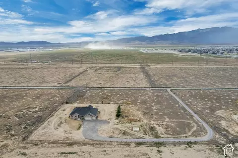 View/Area - 2568 N Lake Mountain Rd, Eagle Mountain, UT 84005 photo 4 of 13