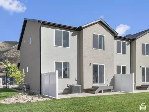 Exterior - 1958 E Corriente Dr #1292, Salem, UT 84653 photo 3 of 7