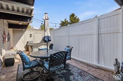 Exterior - 1513 E 5975 S, Holladay, UT 84121 photo 4 of 5