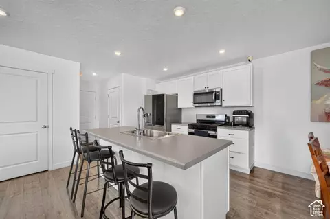 Kitchen - 206 E Broken Arrow Ave, Tooele, UT 84074 photo 1 of 2