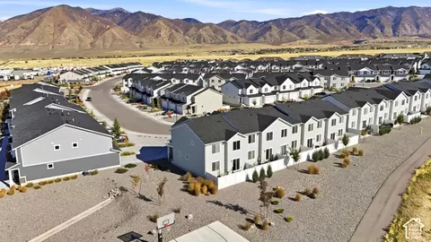 View/Area - 206 E Broken Arrow Ave, Tooele, UT 84074 photo 6 of 6