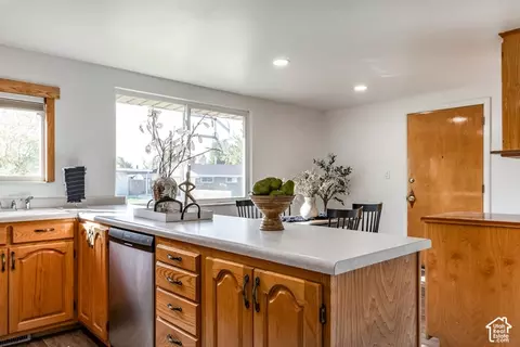 Kitchen - 360 W 1450 N, Bountiful, UT 84010 photo 1 of 5
