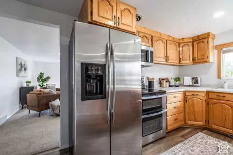 Kitchen - 360 W 1450 N, Bountiful, UT 84010 photo 3 of 5