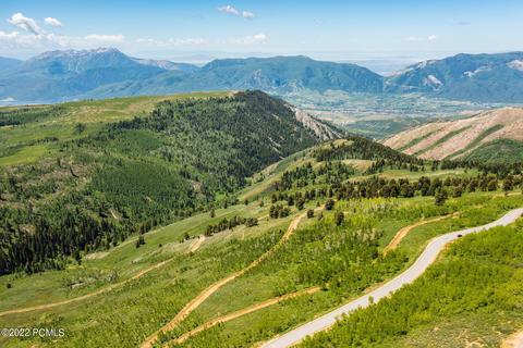7615 E Horizon Run Rd, Eden, UT 84310 photo 1