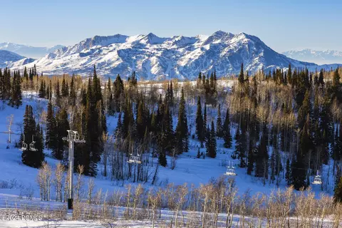 8462 E Copper Crest Rd, Eden, UT 84310 photo 1
