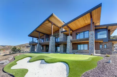 657 N Ibapah Peak Dr, Heber City, UT 84032