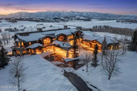 8144 E Forest Creek Rd, Woodland, UT 84036