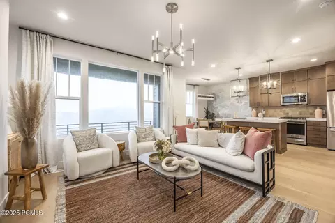 6033 N Fairview Dr, Heber City, UT 84032