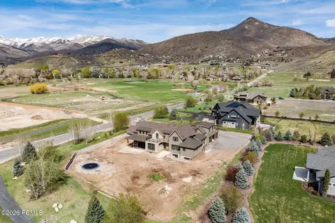 View/Area - 1070 Interlaken Dr, Midway, UT 84049 photo 13 of 18