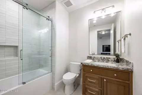 Bath - 618 S Fox Den Rd, Midway, UT 84049 photo 7 of 10