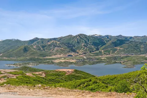 1899 E Peak View Dr #394, Hideout, UT 84036